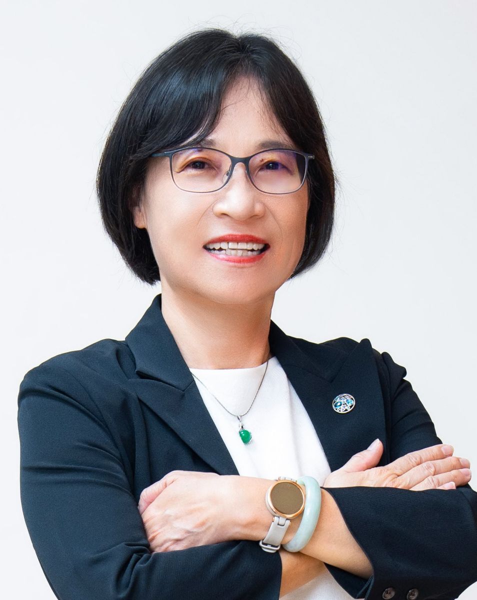 杜麗華代理署長簡介